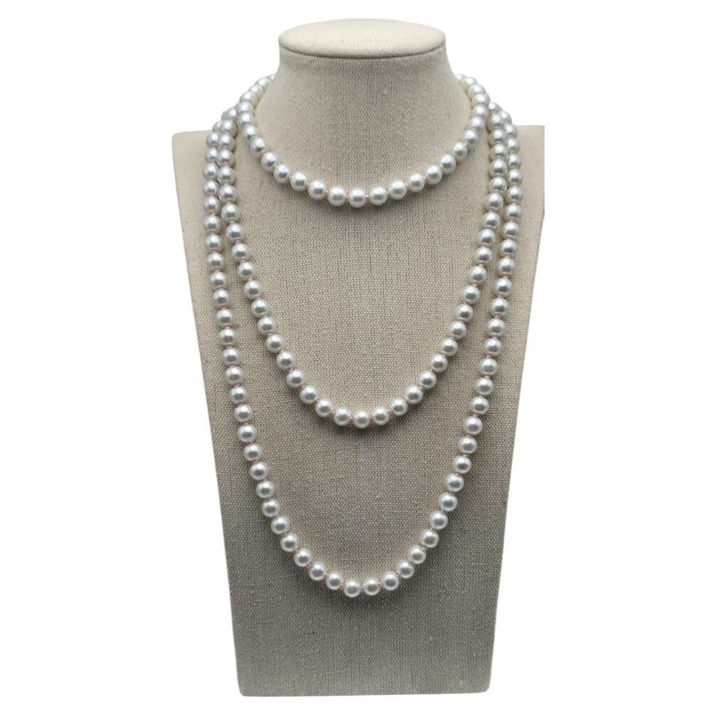 Ivory Pearl Knotted Strand Long Layering Necklace – Classic Elegance